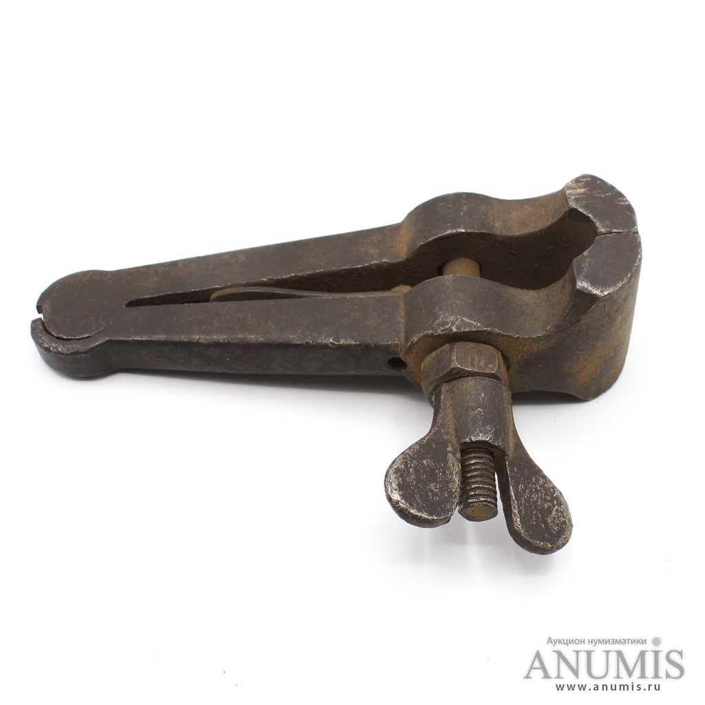 Anumis, лот 674971 — ручные металлические тиски 15,5 × 4,3 см, СССР — фото 2