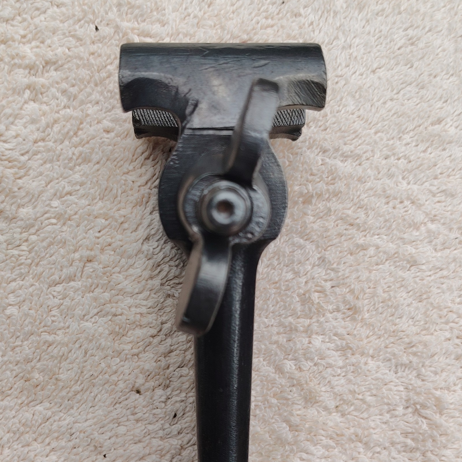 ANTIQUE THEWLIS & GRIFFIN Hand Vice Clamp 1 1/2" - Collectable Clamp Hand Tool — фото 4