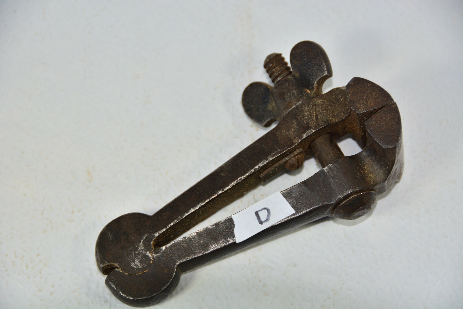 Vintage 4 ½"Hand Vice Clamp Strong Jaws 1½" wide WW" 1942 Gov. Issue Arrow E — фото 2