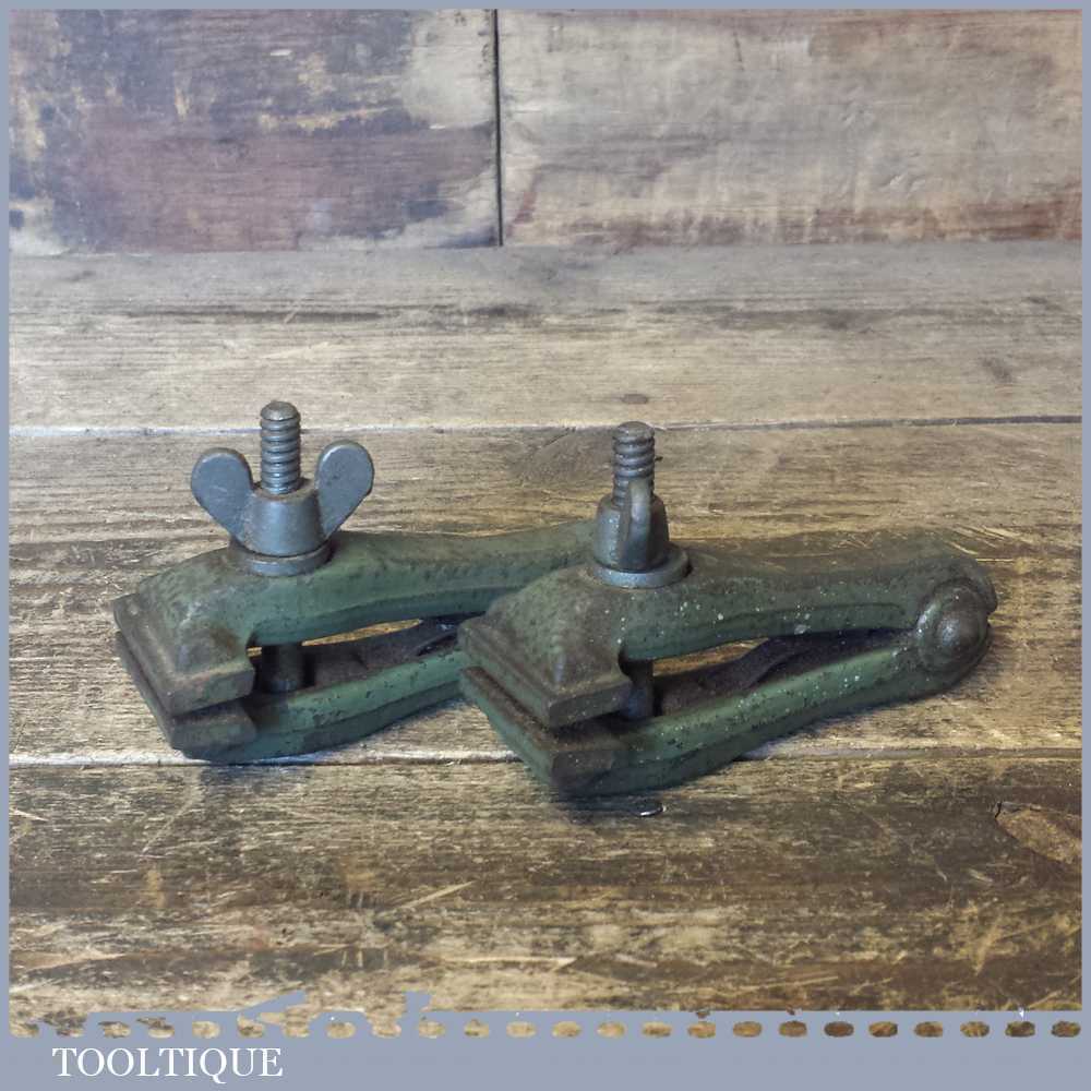 2 No: Vintage Spring Loaded Cast Steel Hand Vices – Good Condition — фото 1