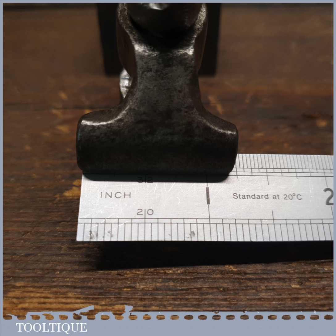 Antique Blacksmiths Made Spring-Loaded Cast Steel Hand Vice – Good Condition — фото 2