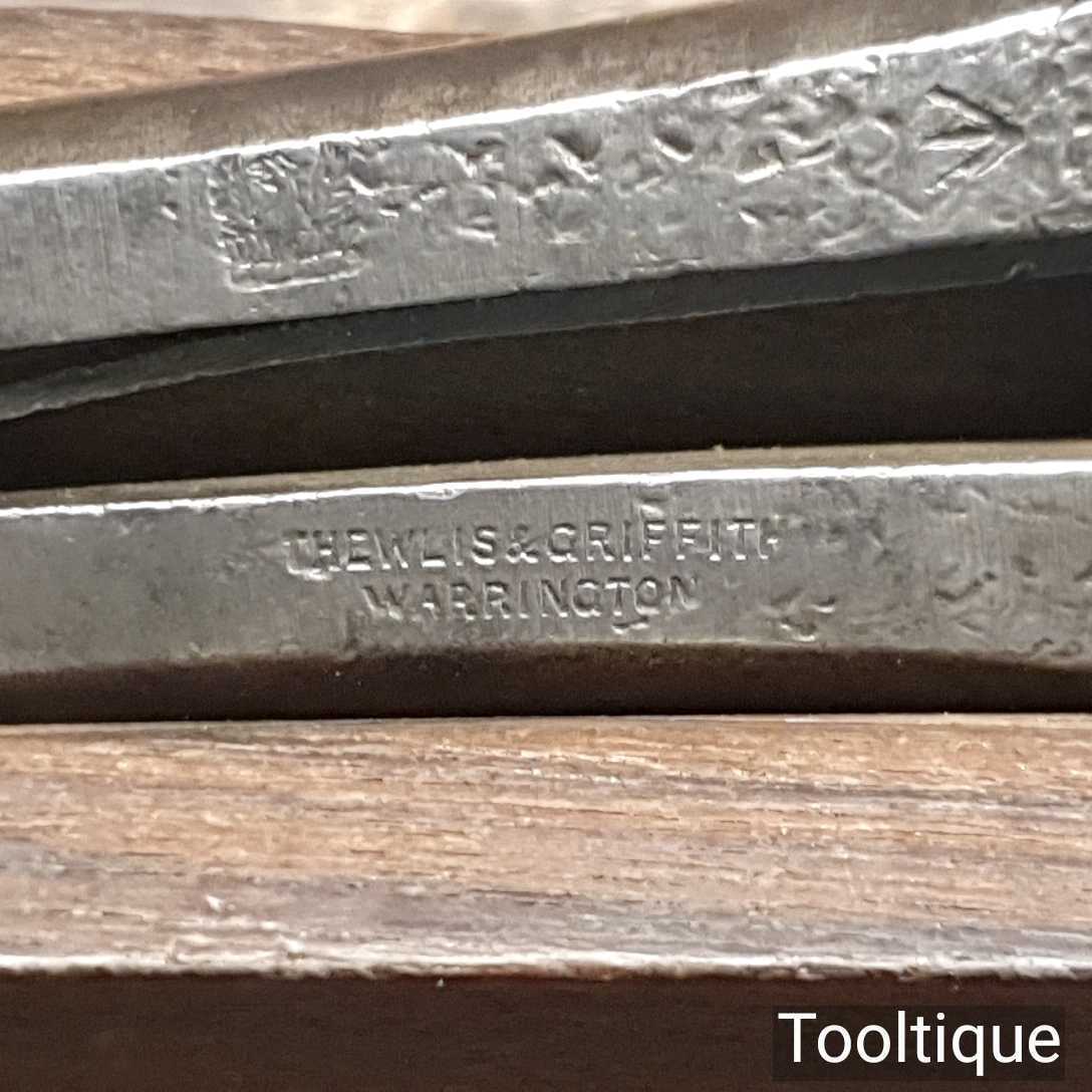 Antique Thewlis & Griffith 1835-1907 Spring Loaded Cast Steel Hand Vice — фото 3