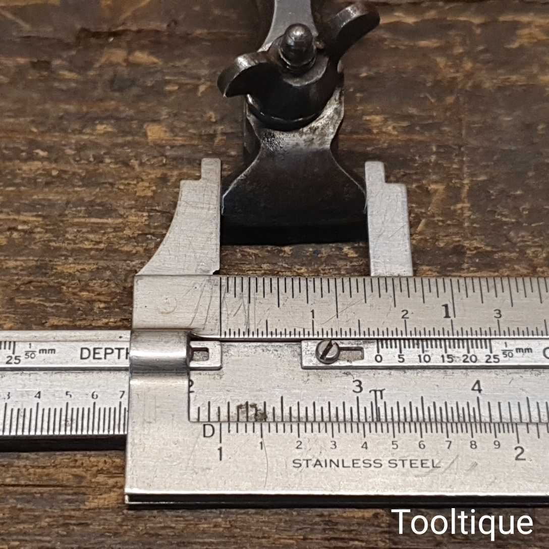 Sweet Little Antique Small Jewellers Hand Vice – Good Condition — фото 4