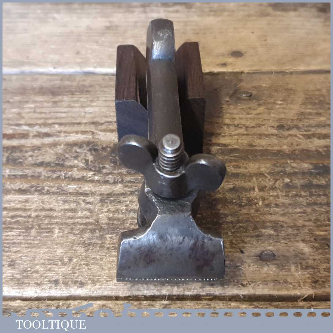 Vintage 1 ½” Spring Loaded Cast Steel Hand Vice – Good Condition — фото 2