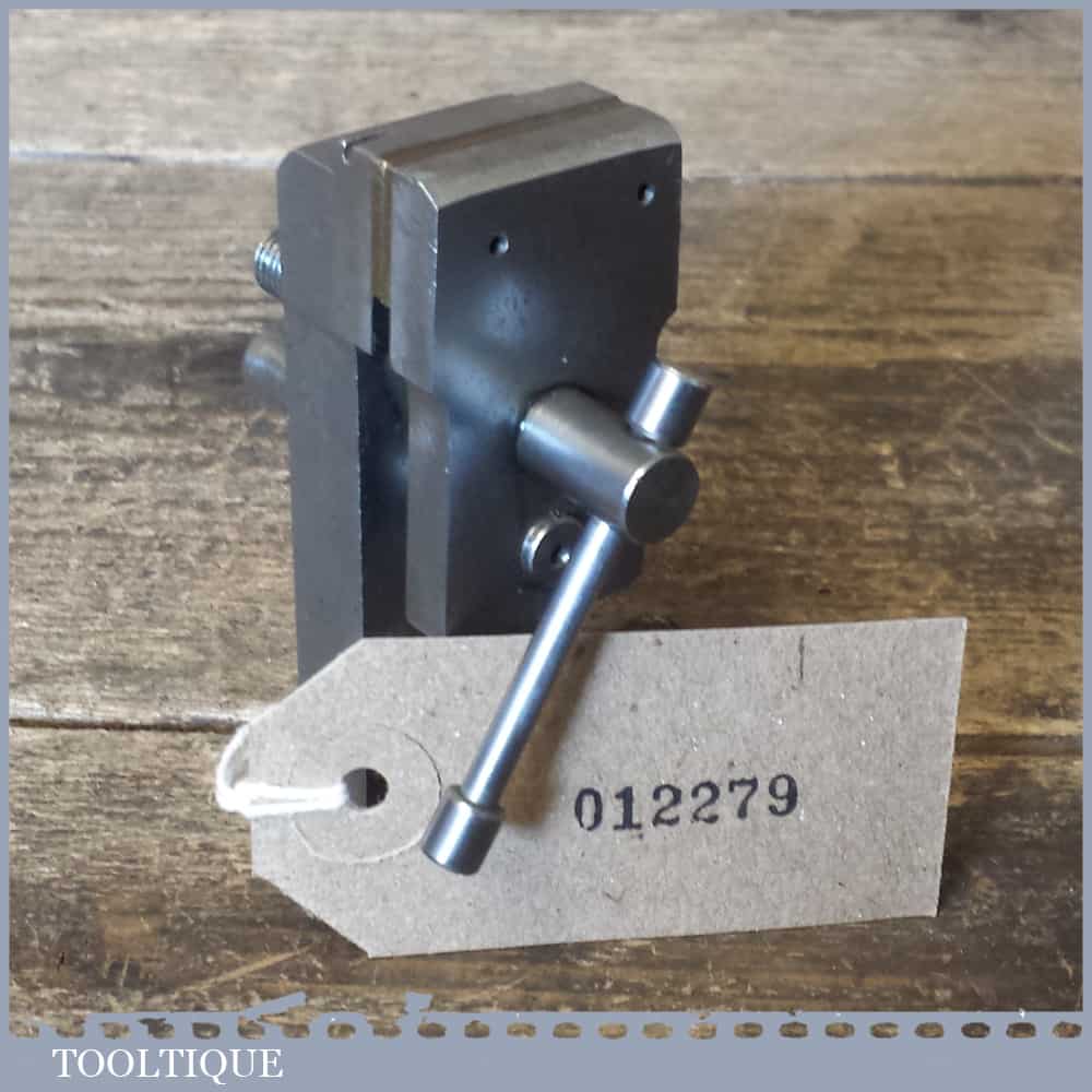 Vintage Engineer’s Jeweller’s Hand Fixed Small Vice – Good Condition — фото 8