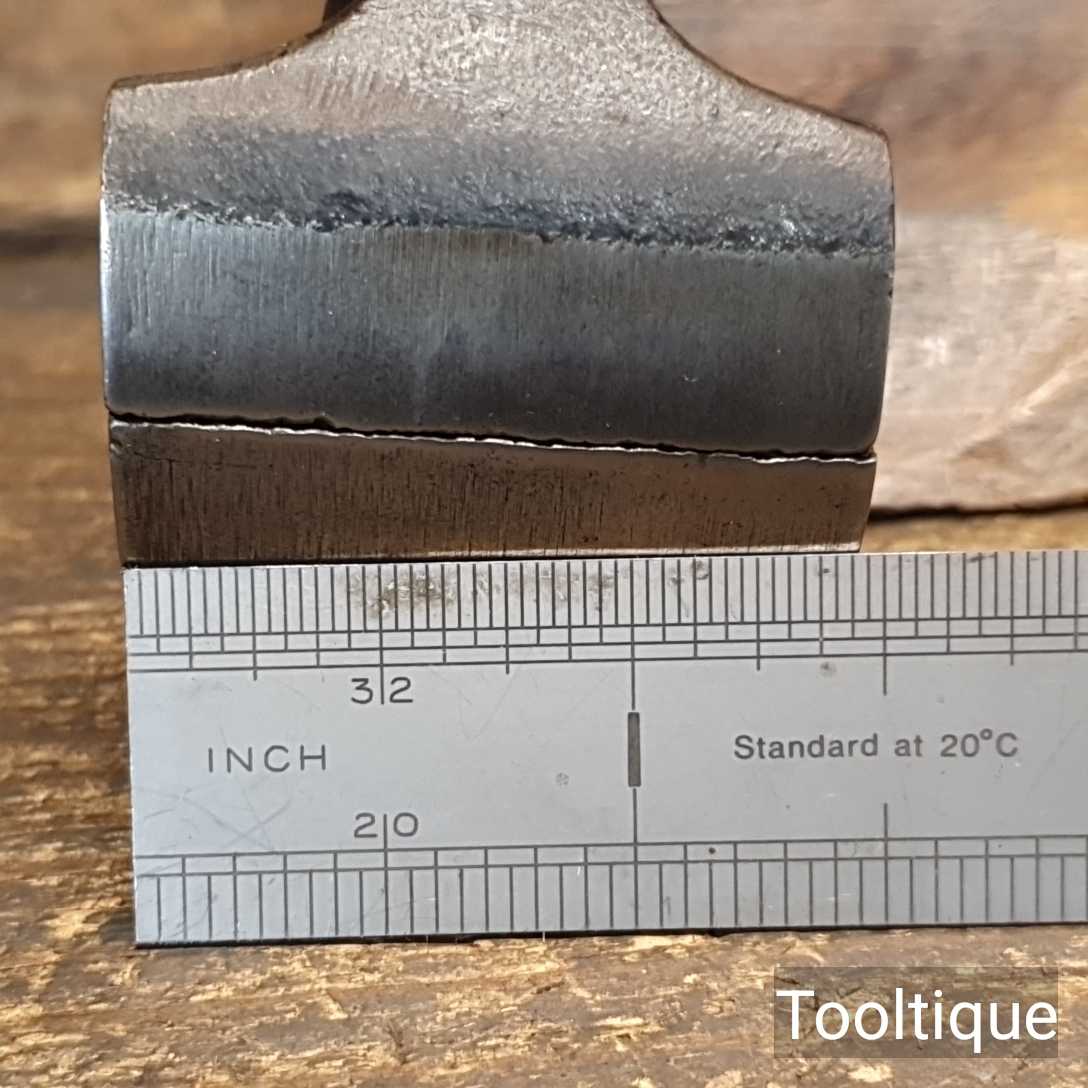 Vintage German Cast Steel Hand Vice – Good Condition — фото 3