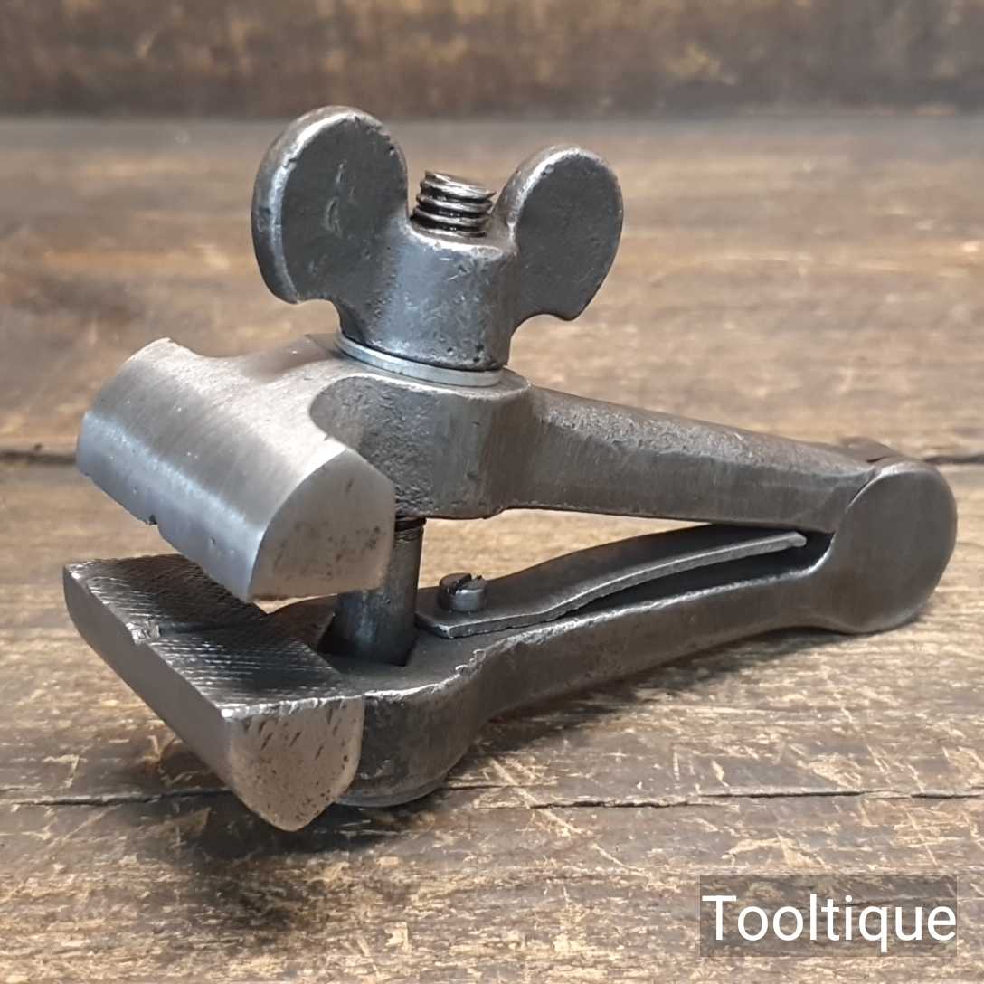 Vintage Highgate 1952 Cast Steel Hand Vice 1 ¾” Jaws – Good Condition — фото 1