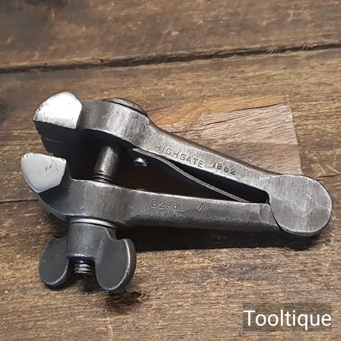 Vintage Highgate 1952 Cast Steel Hand Vice 1 ¾” Jaws – Good Condition — фото 3