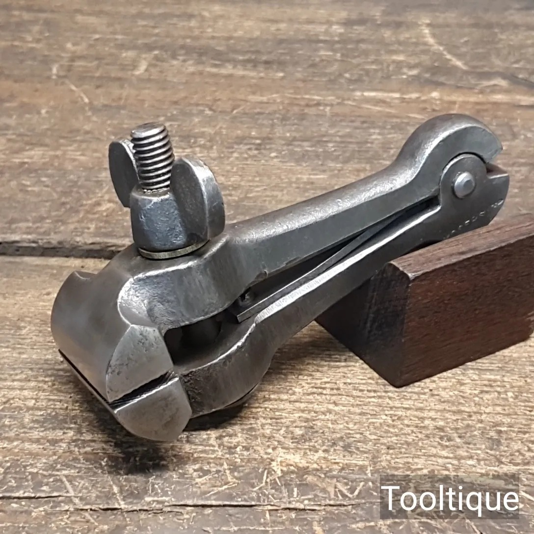 Vintage Mosers Ltd London Hand Vice — фото 1