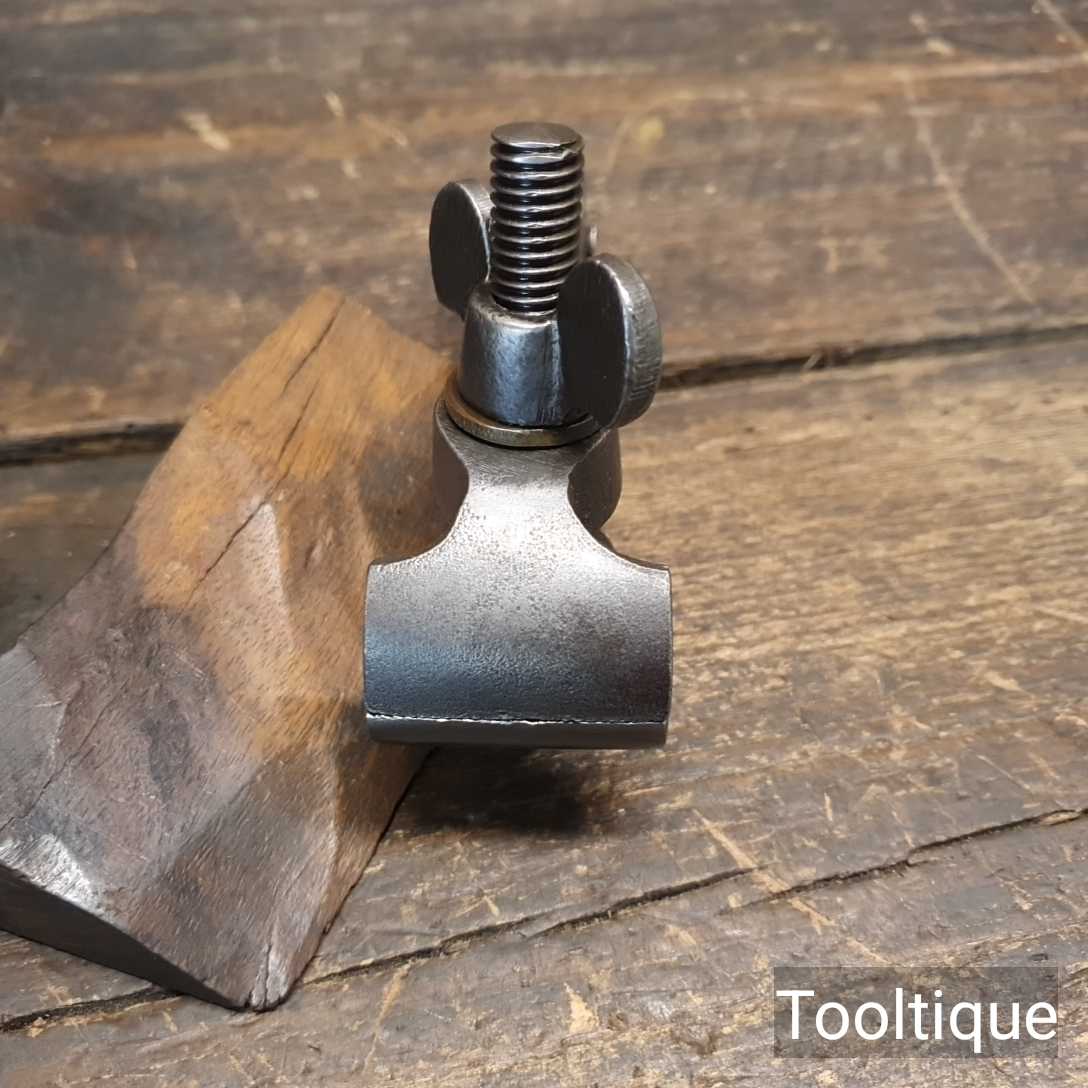 Vintage Sheffield Made Hand Vice 1 3/8” Jaws – Lightly Used — фото 2