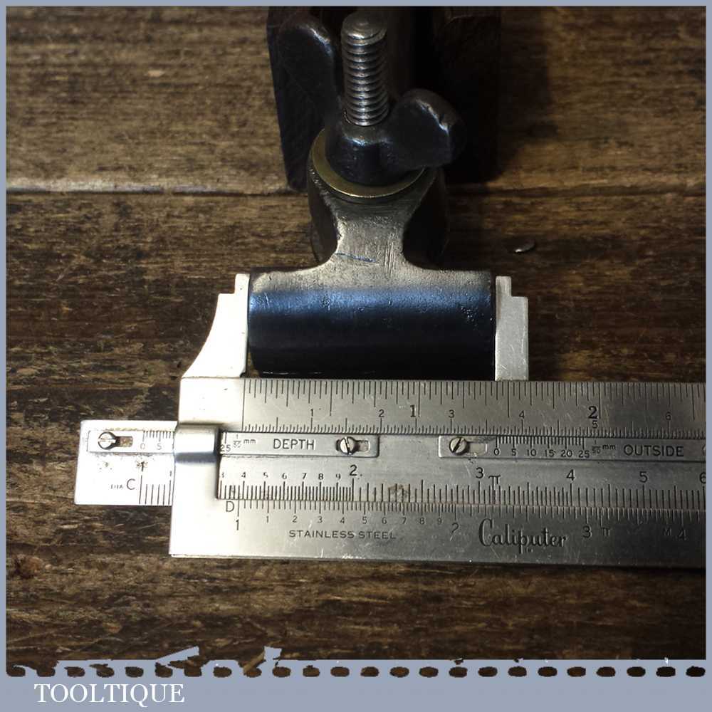 Vintage Spring Loaded Cast Steel Hand Vice Broad Arrow – Good Condition — фото 5