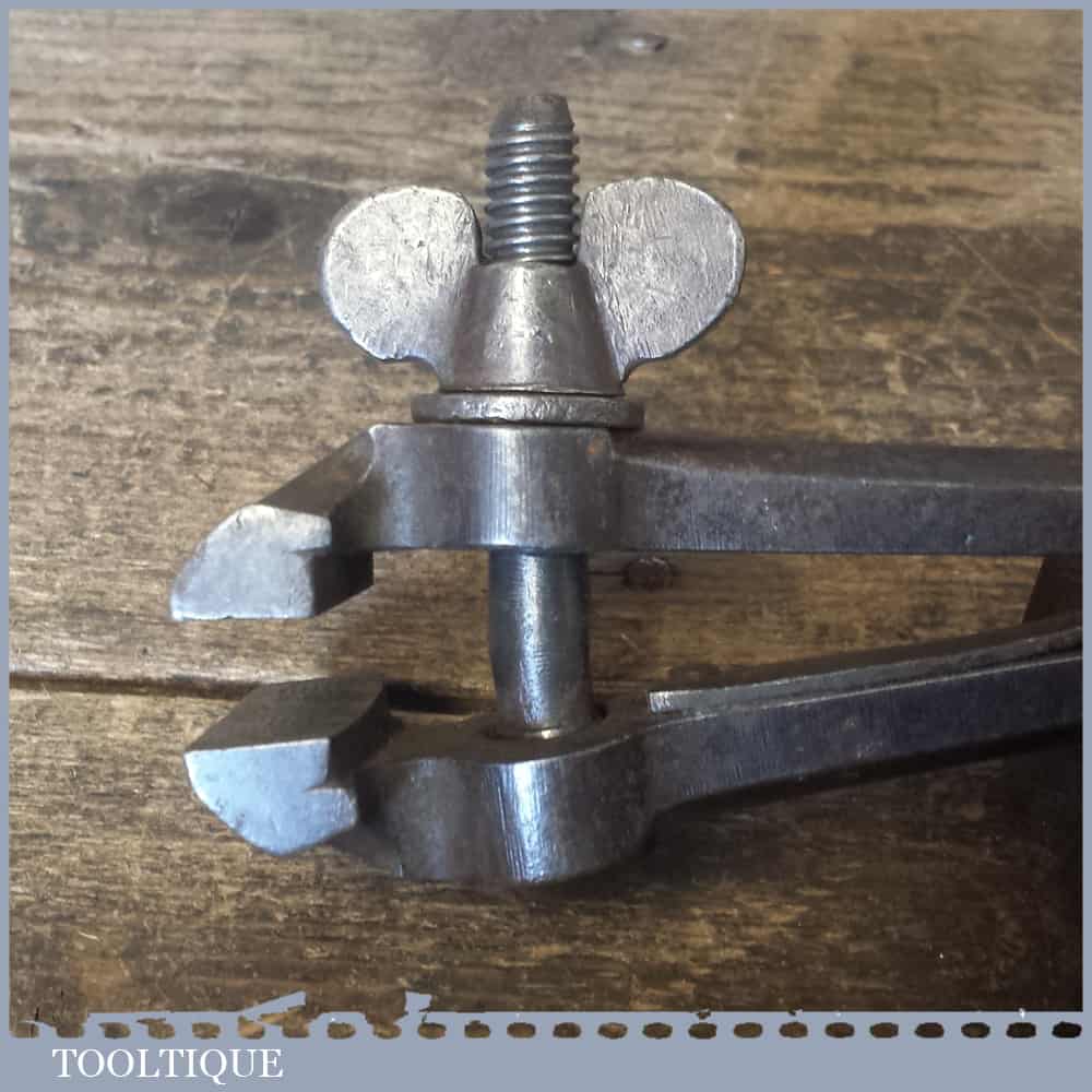 Vintage Spring Loaded Cast Steel Hand Vice – Good Condition — фото 4