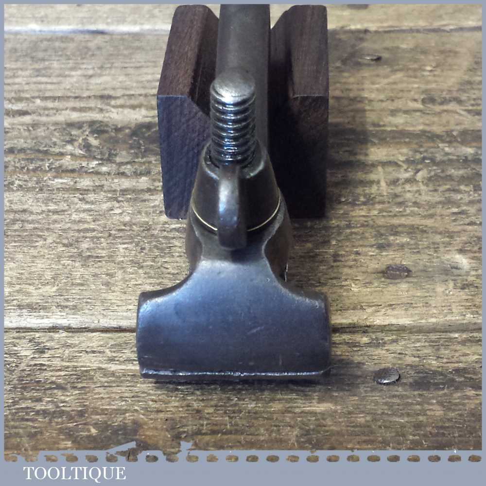 Vintage Spring Loaded Cast Steel Hand Vice – Good Condition — фото 3