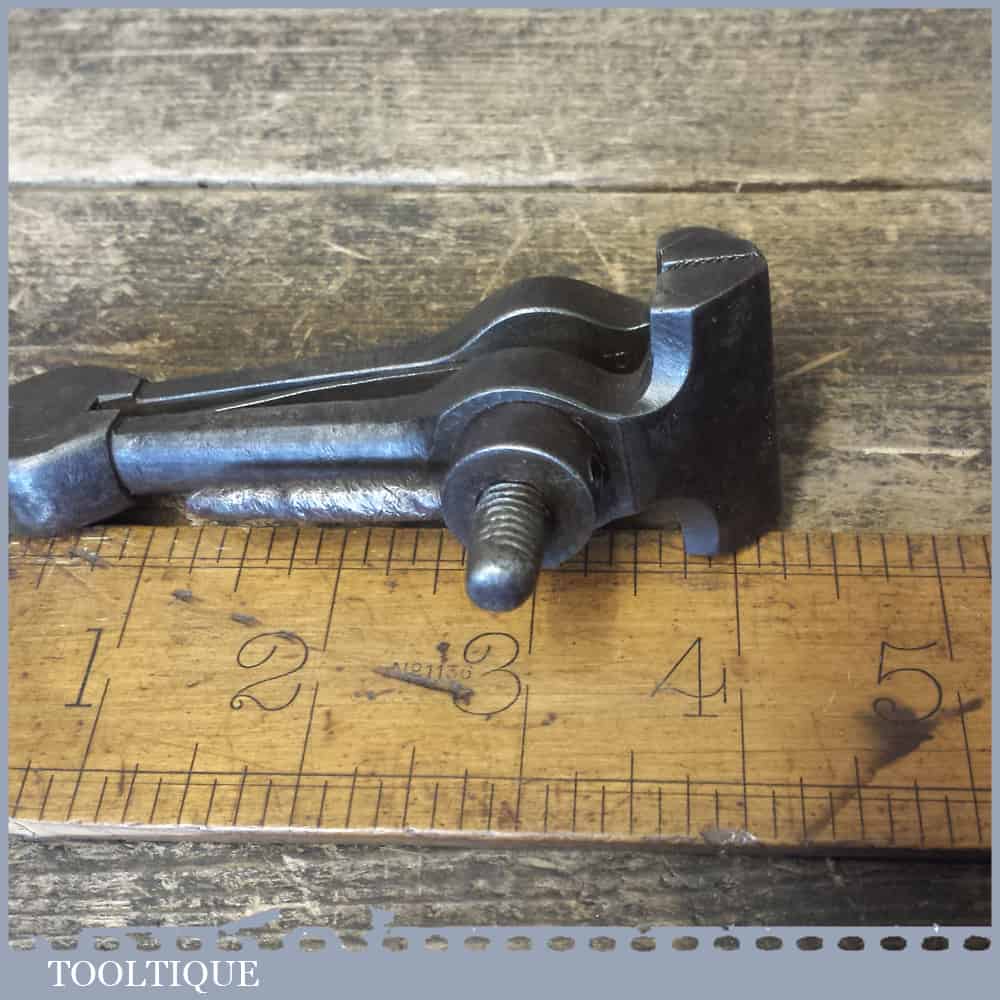 Vintage Thewlis & Co Spring Loaded Cast Steel Hand Vice – Good Condition — фото 4