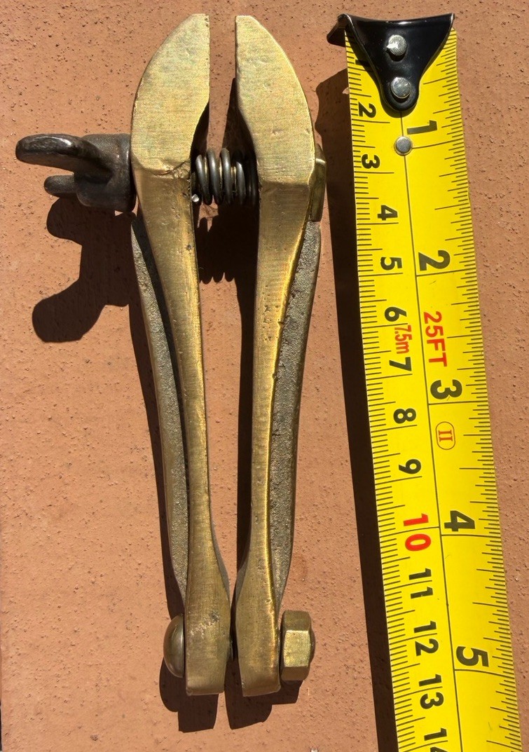 Antique BRASS Machinist Hand Vise Clamp Machinist Jeweler Gunsmith Watch Clock — фото 1