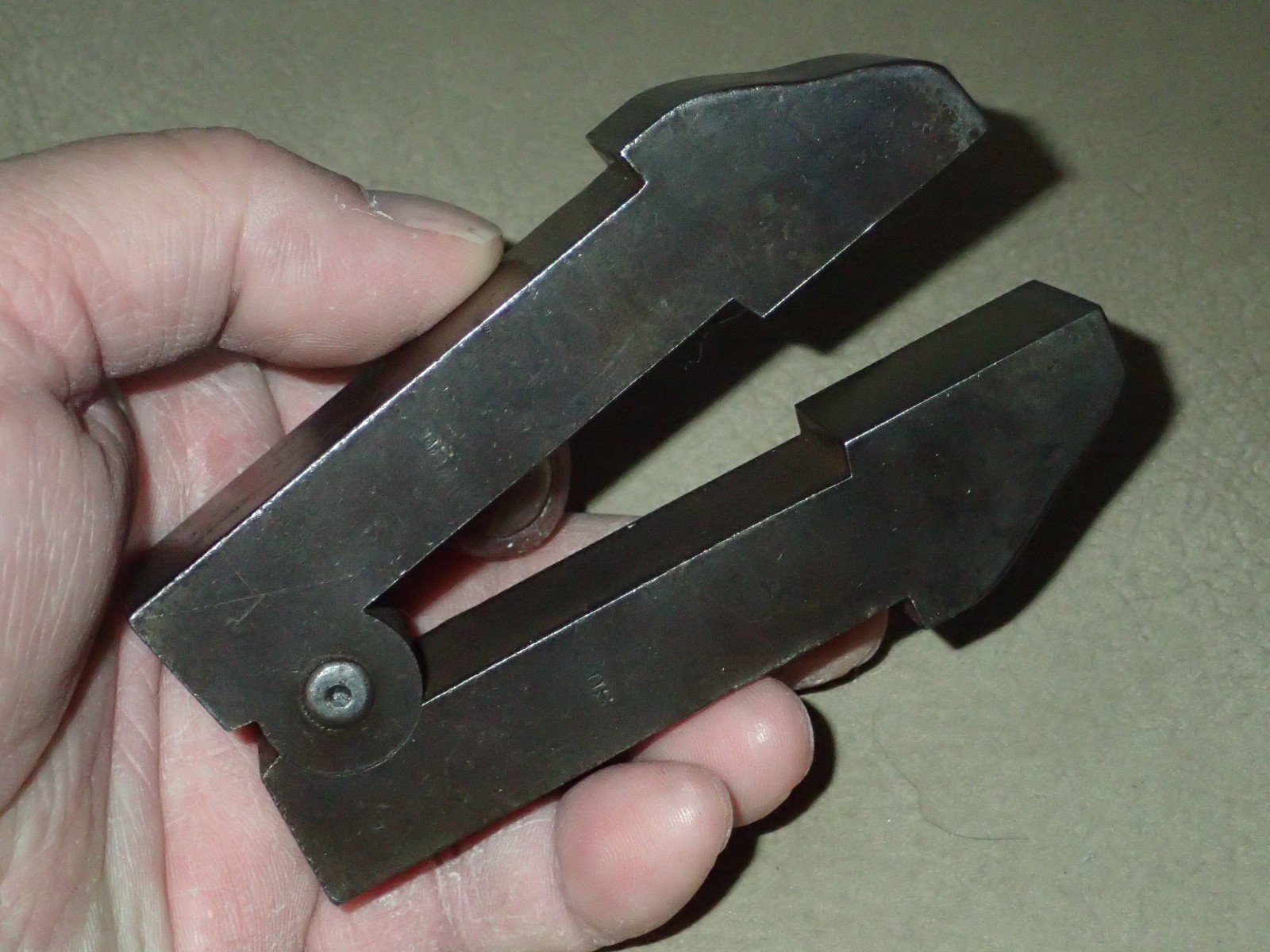 Vintage Unmarked Non Locking Hand Vise Tool Machinist Jewelry Gunsmith — фото 1