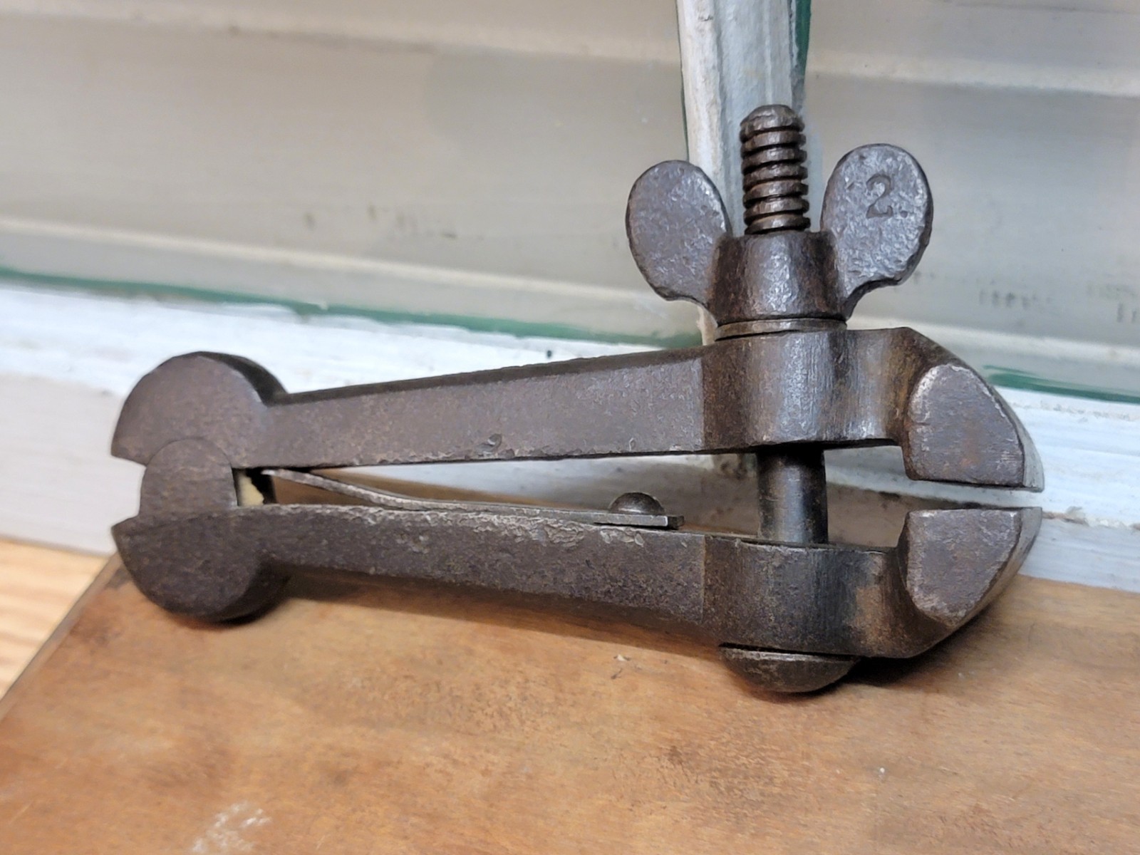 Vintage Heavy Cast Steel Machinist's Hand Vise Vom Cleff & Co Germany 1 5/8" Jaw — фото 3
