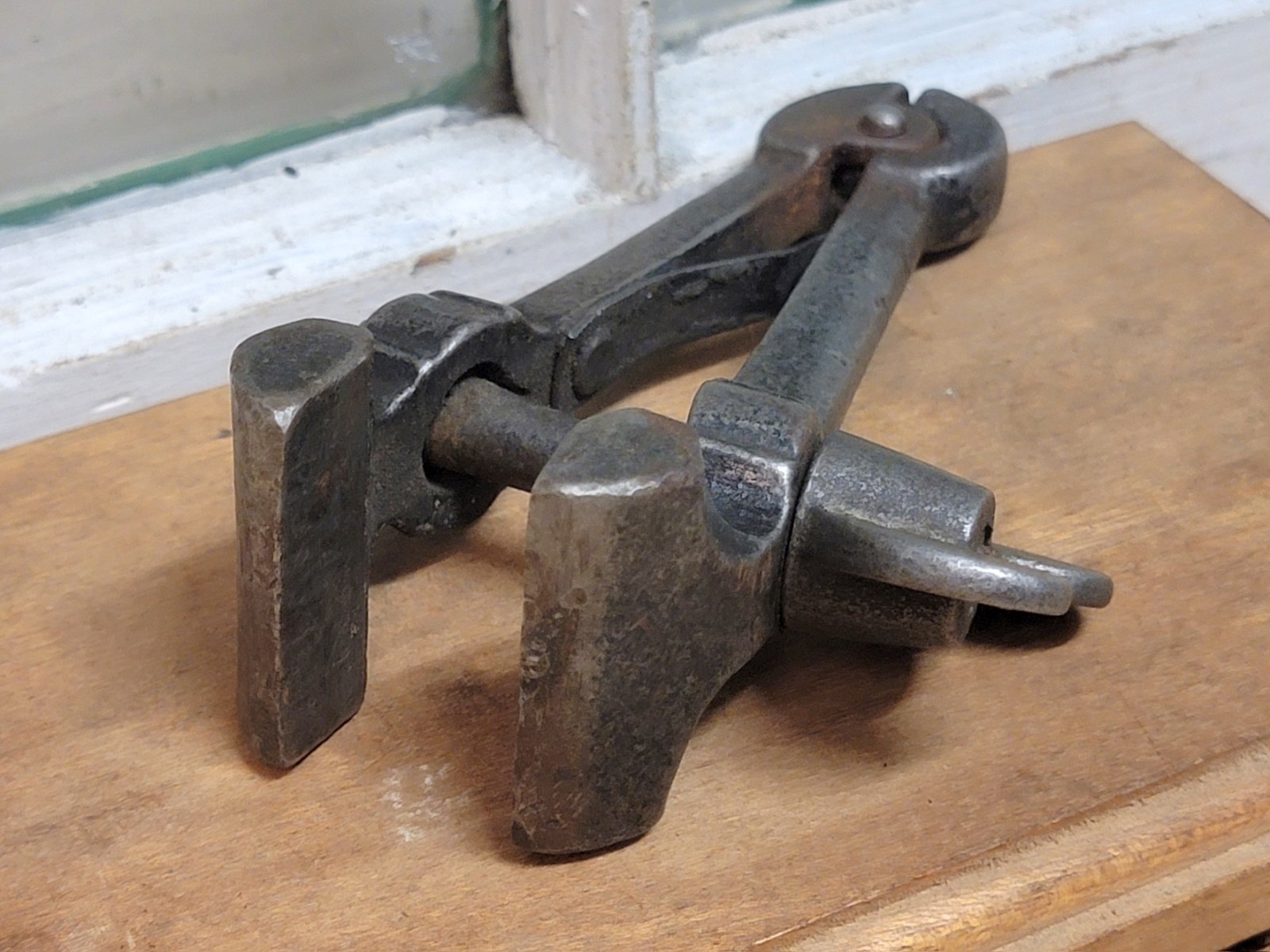 Antique 5" Gunsmith Machinist Hand Vise 1 1/2" Jaws Hand Forged Aesthetic Design — фото 7