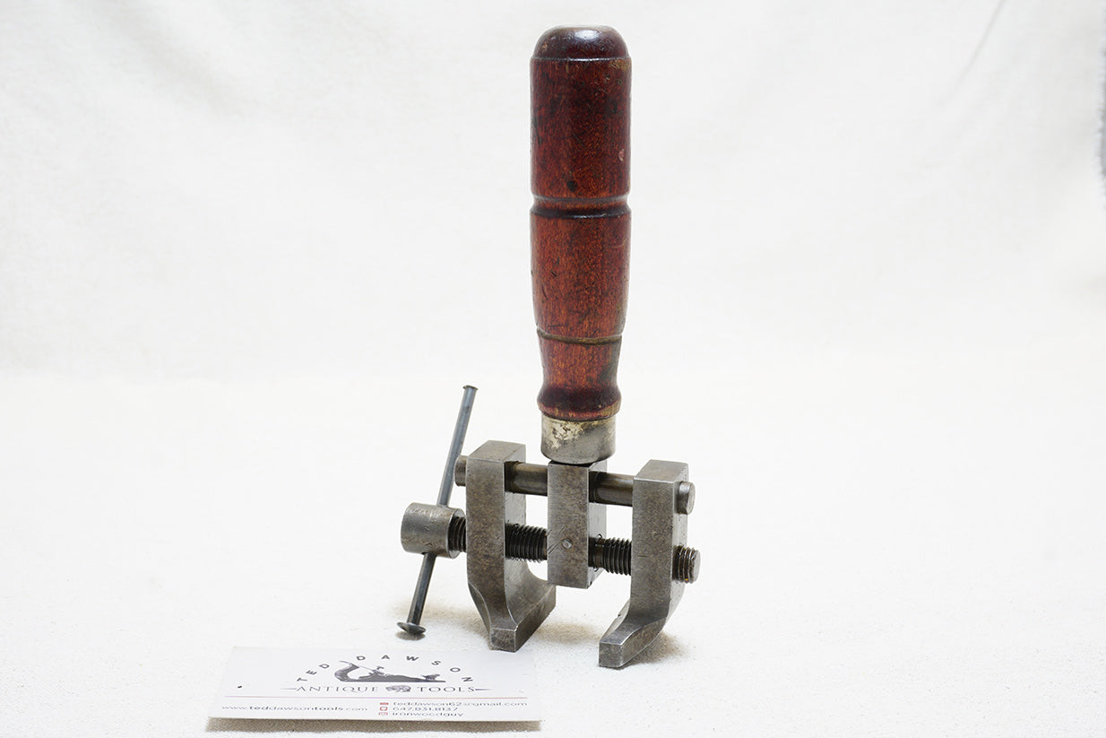 ENGINEERING TOOLS & FORGINGS LTD. MACHINIST HAND VISE — фото 2