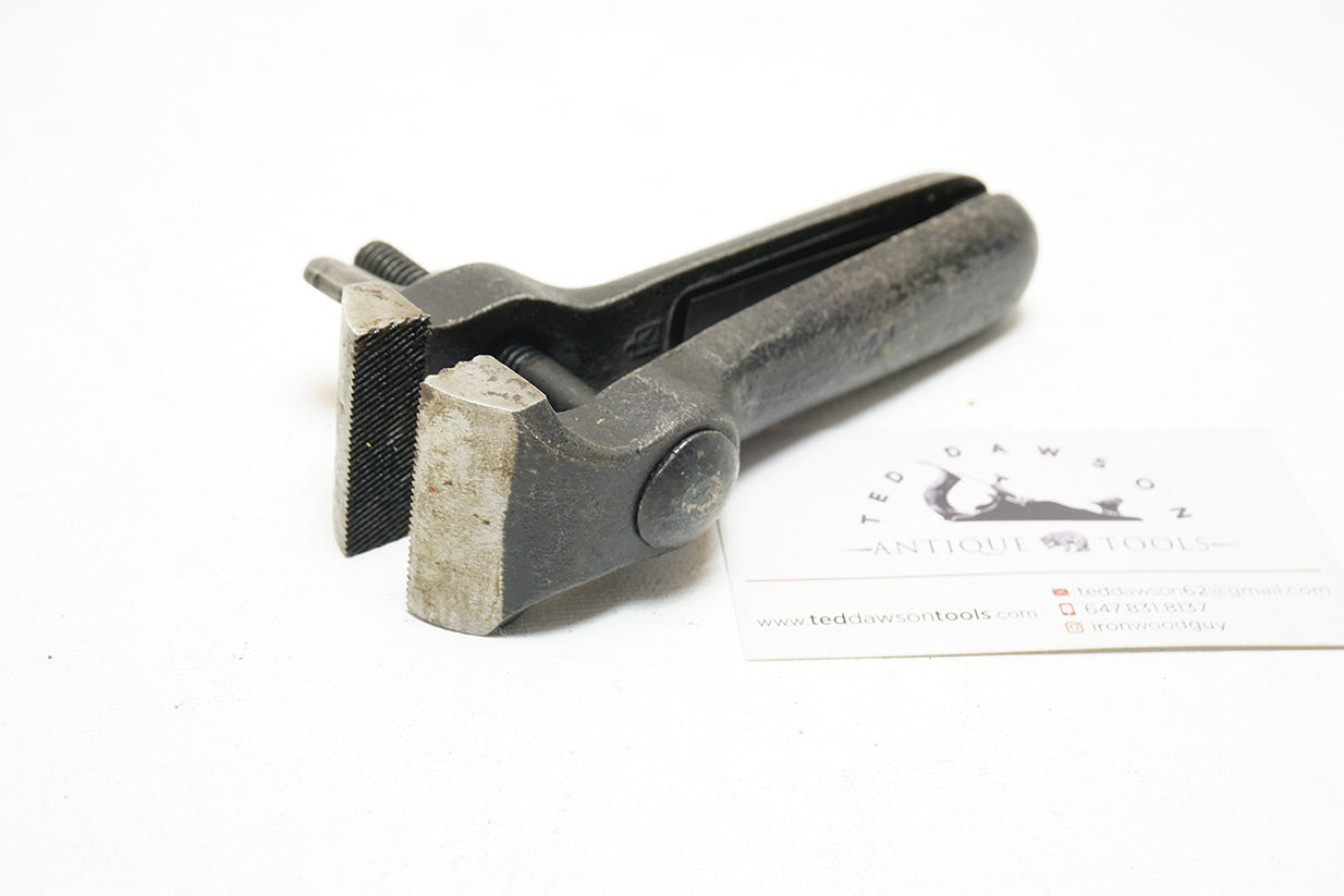 MINTY MACHINIST HAND VISE 1 3/8" JAWS — фото 1